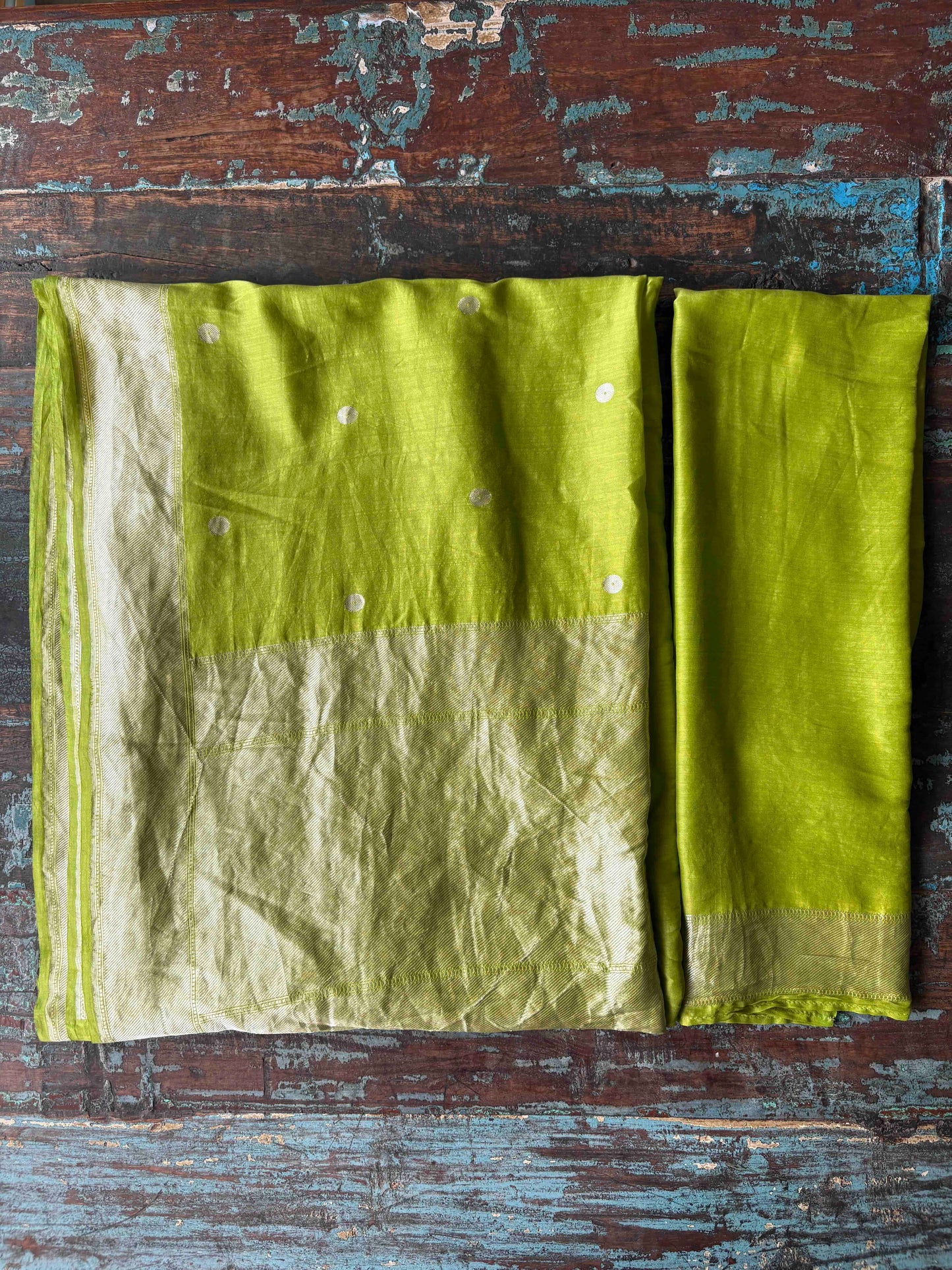 ASHARFI BOOTI SILK VOILE SAREE – LIME & SILVER