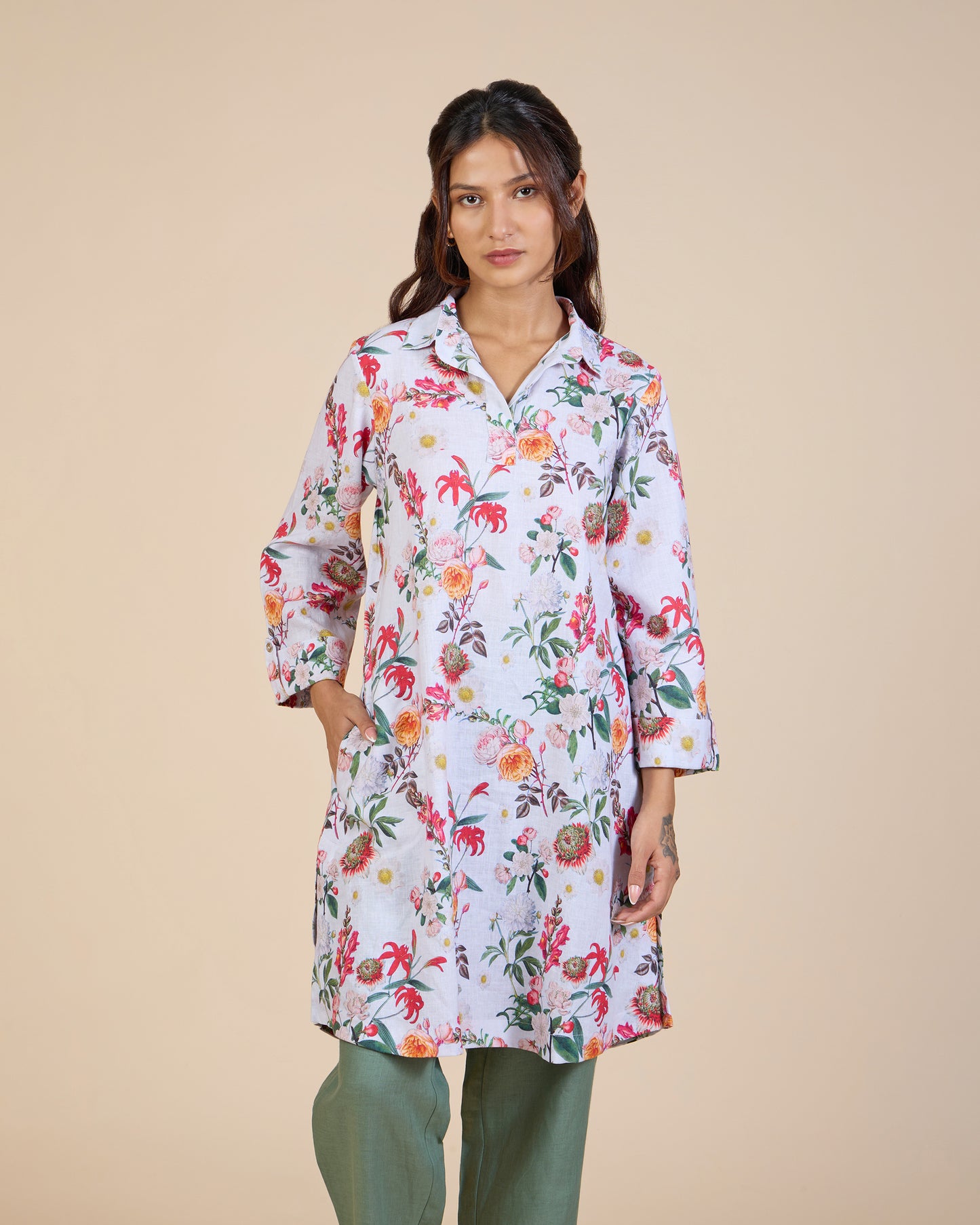 White Dense Floral Tunic – Lush Linens Collection