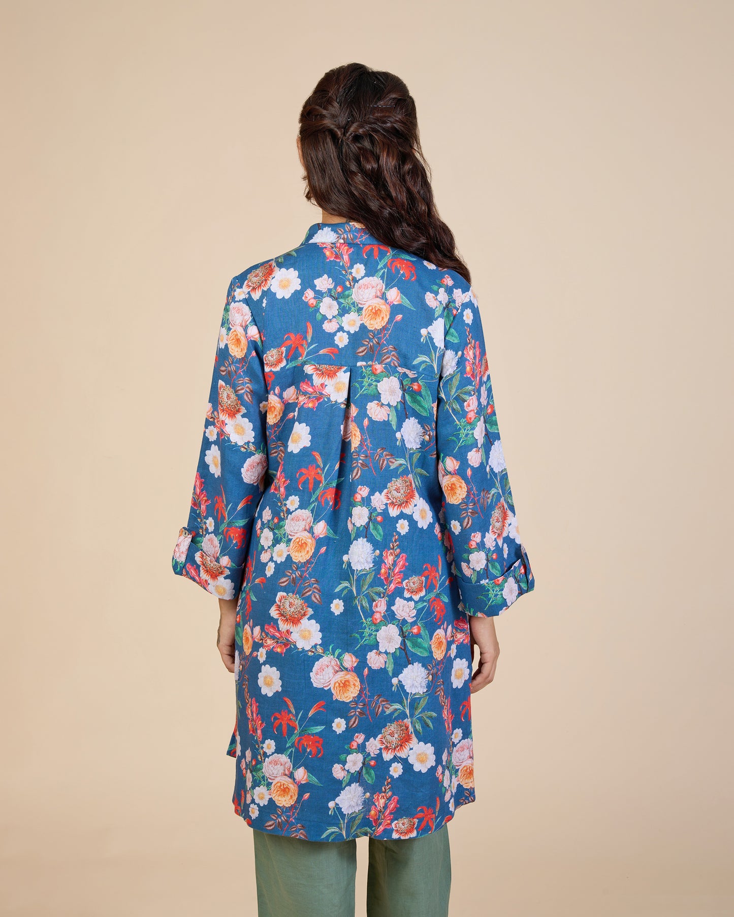 Blue Dense Floral Tunic – Lush Linens Collection