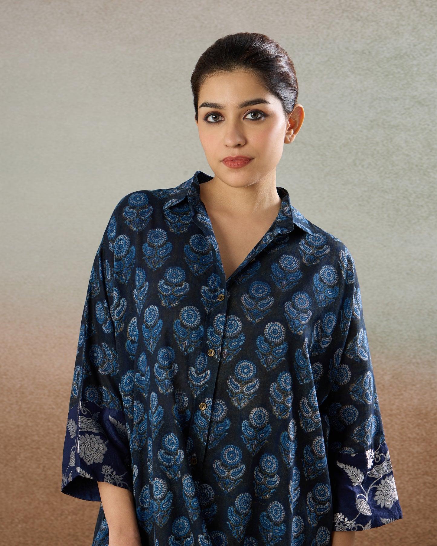 Indigo Dolmon Sleeve Tunic & Pants Set - The Spice of Kutch Collection