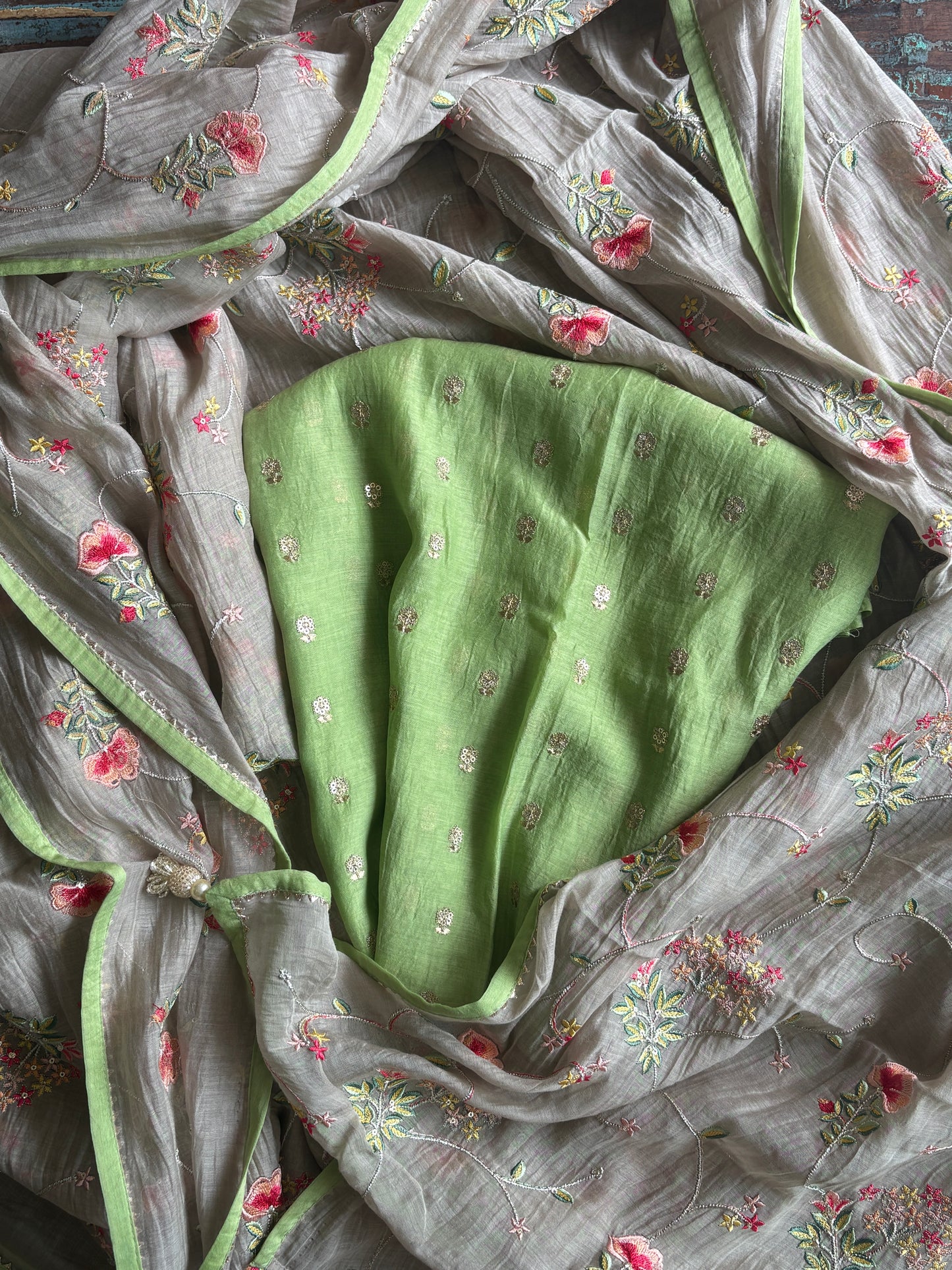 Hydrangea Chanderi Silk Saree – Mushroom