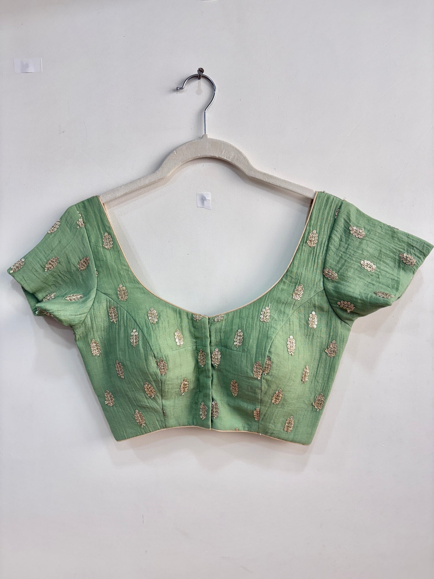 FERN GREEN BLOUSE WITH SLEEVES