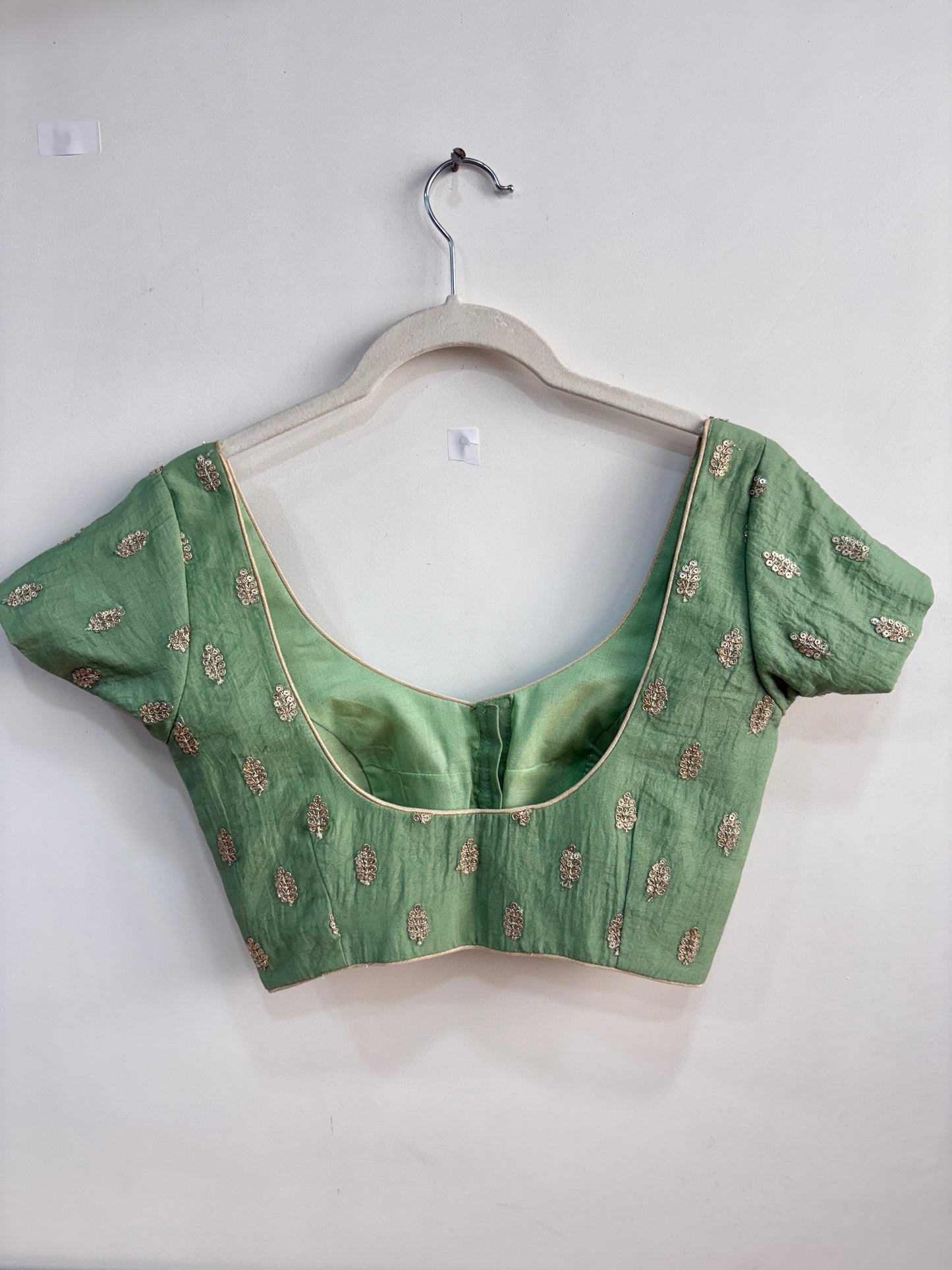 FERN GREEN BLOUSE WITH SLEEVES