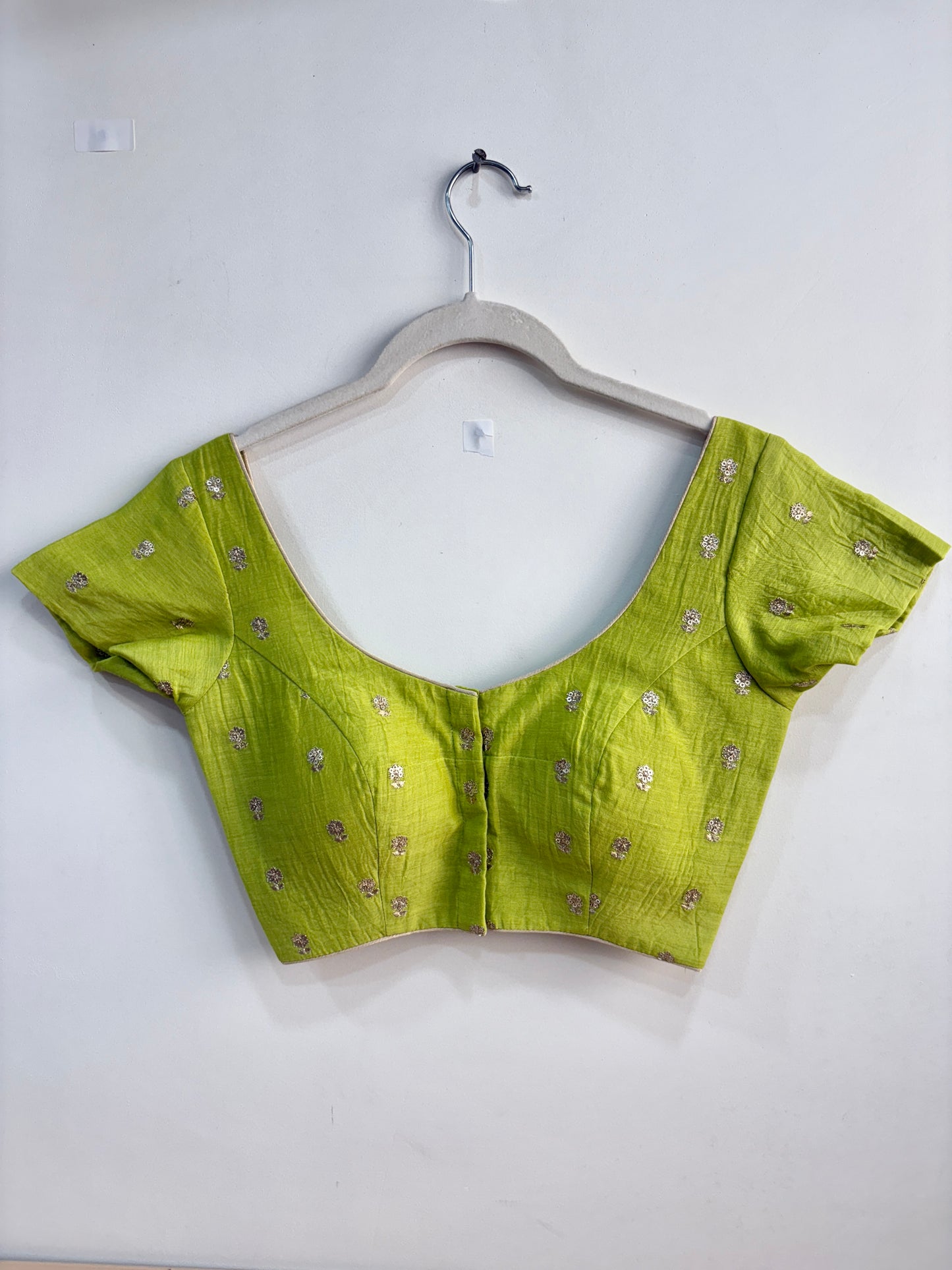 GREEN APPLE BLOUSE WITH SLEEVES