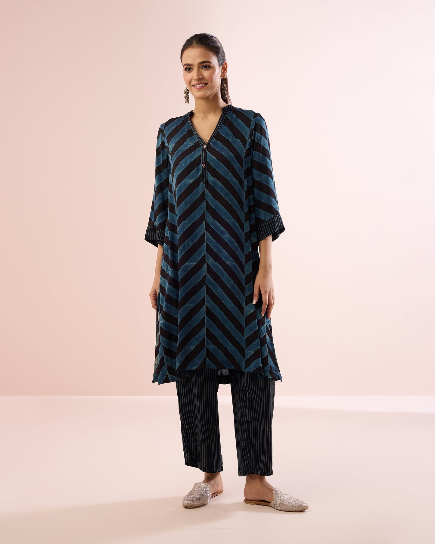 INDIGO/BLACK CHEVRON AJRAKH COORD SET