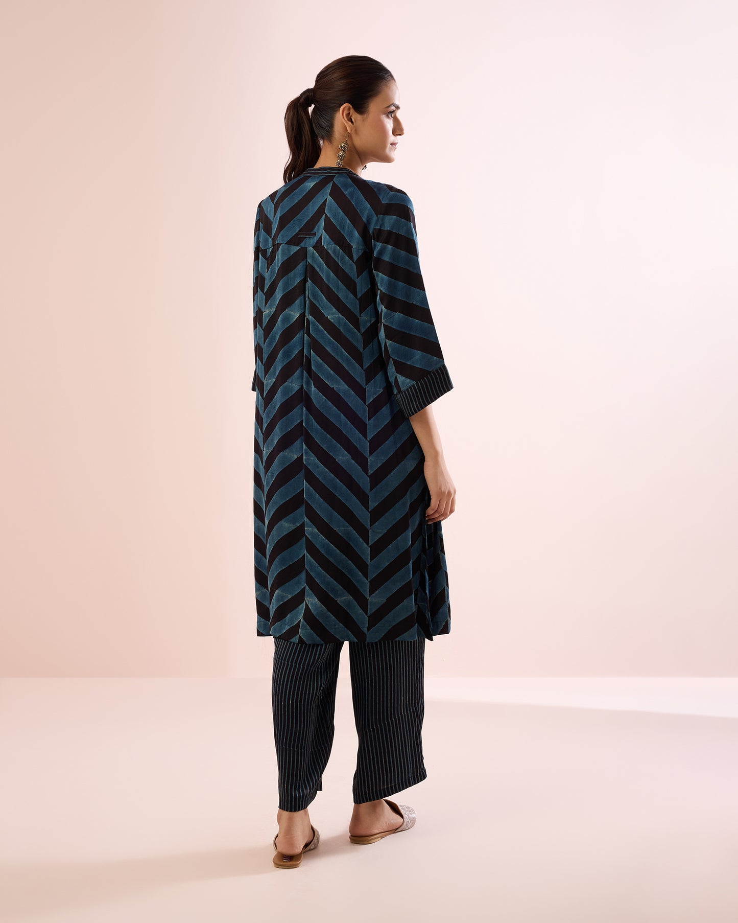 INDIGO/BLACK CHEVRON AJRAKH COORD SET