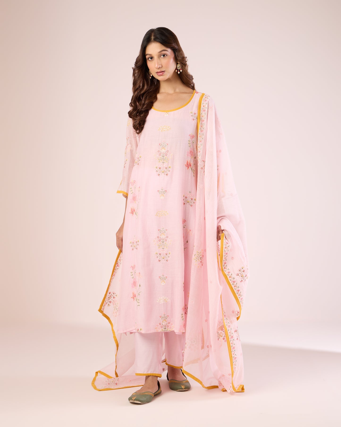 Mughal Floral Ethnic Set - Soft Pink