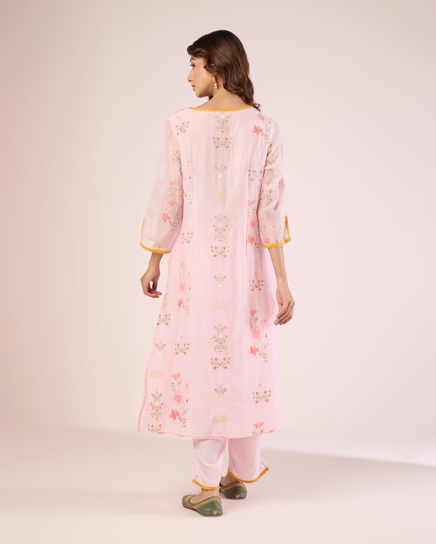 Mughal Floral Ethnic Set - Soft Pink