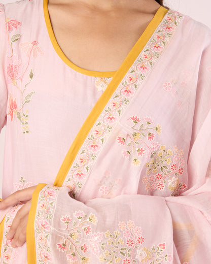 Mughal Floral Ethnic Set - Soft Pink