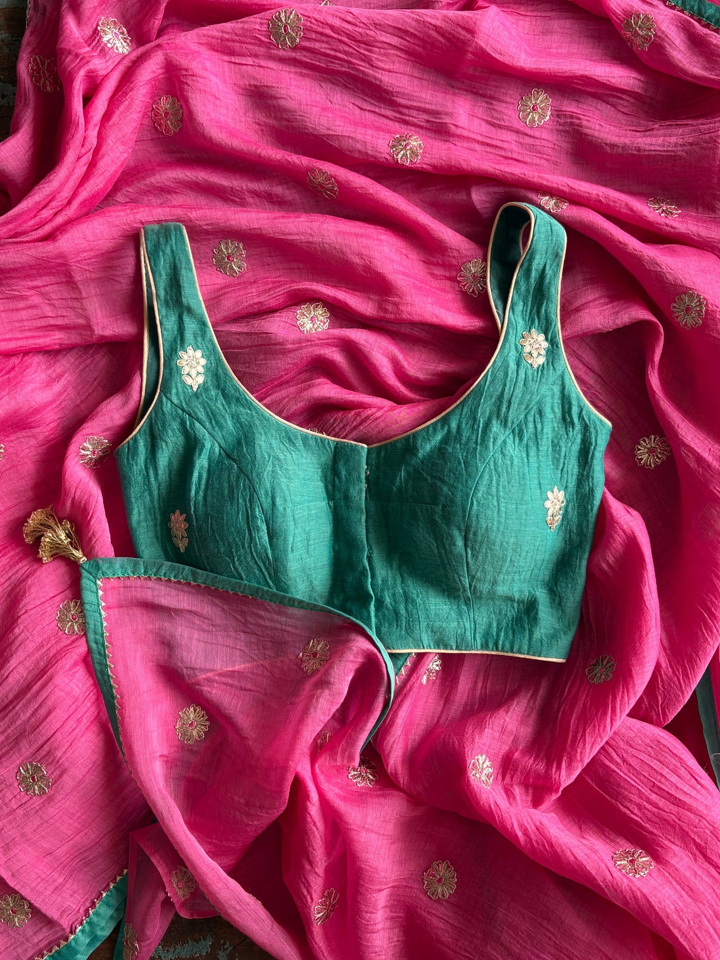 Emerald Sleeveless Blouse with Pads